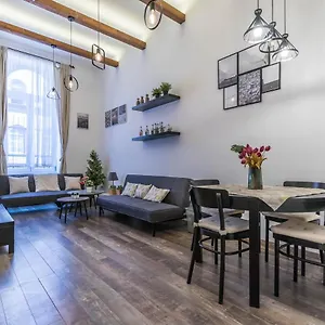  Apartamento Katarina Blaha Square