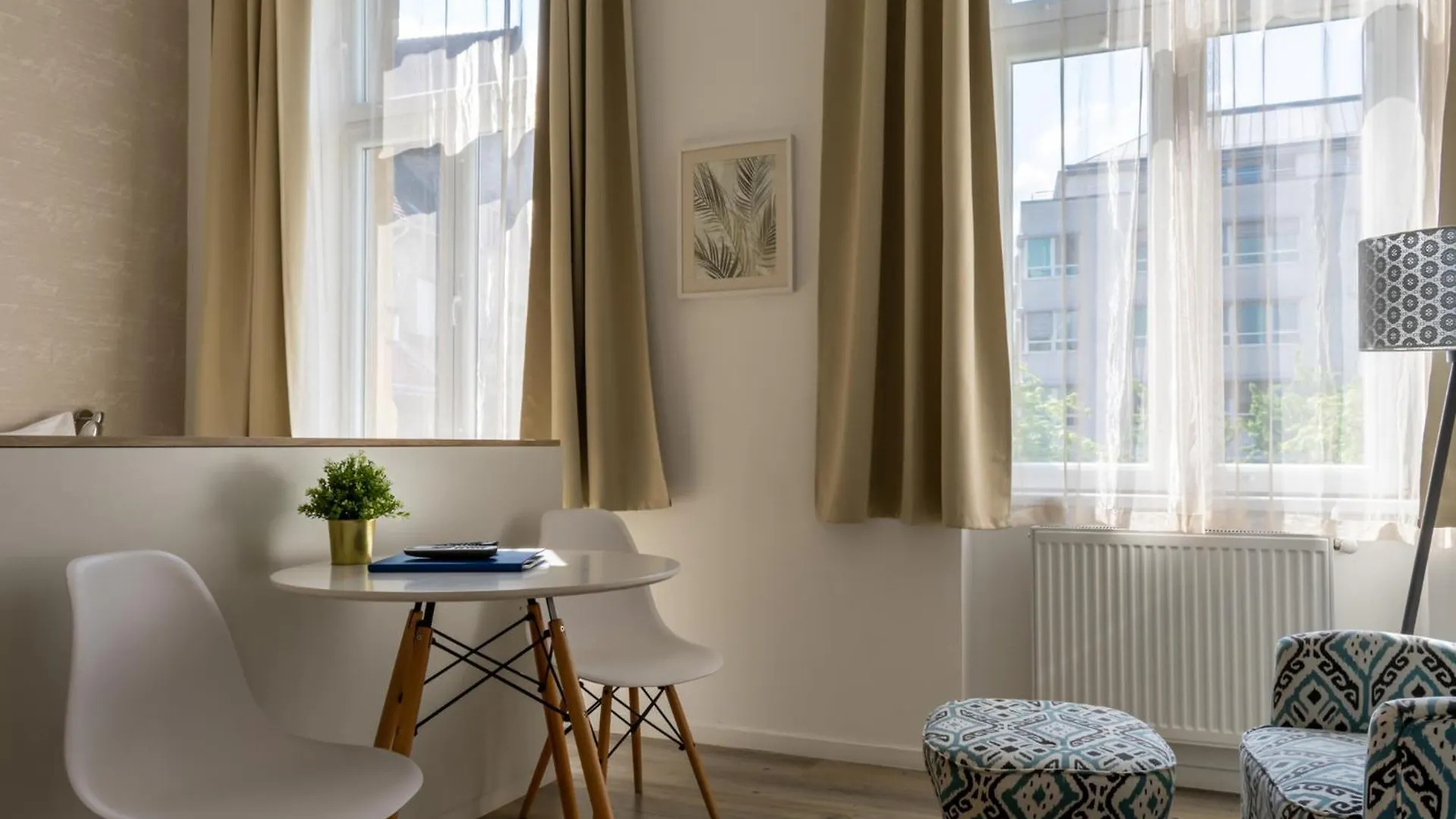 Glam Downtown Apartments Budapest