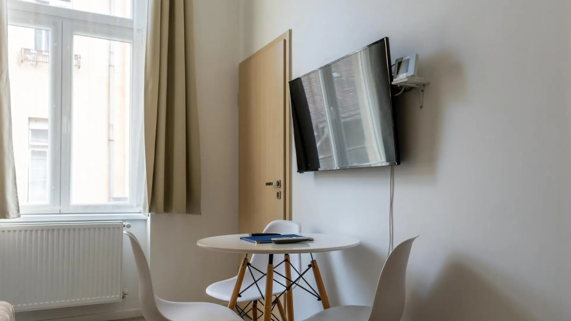 Glam Downtown Apartments Budapest